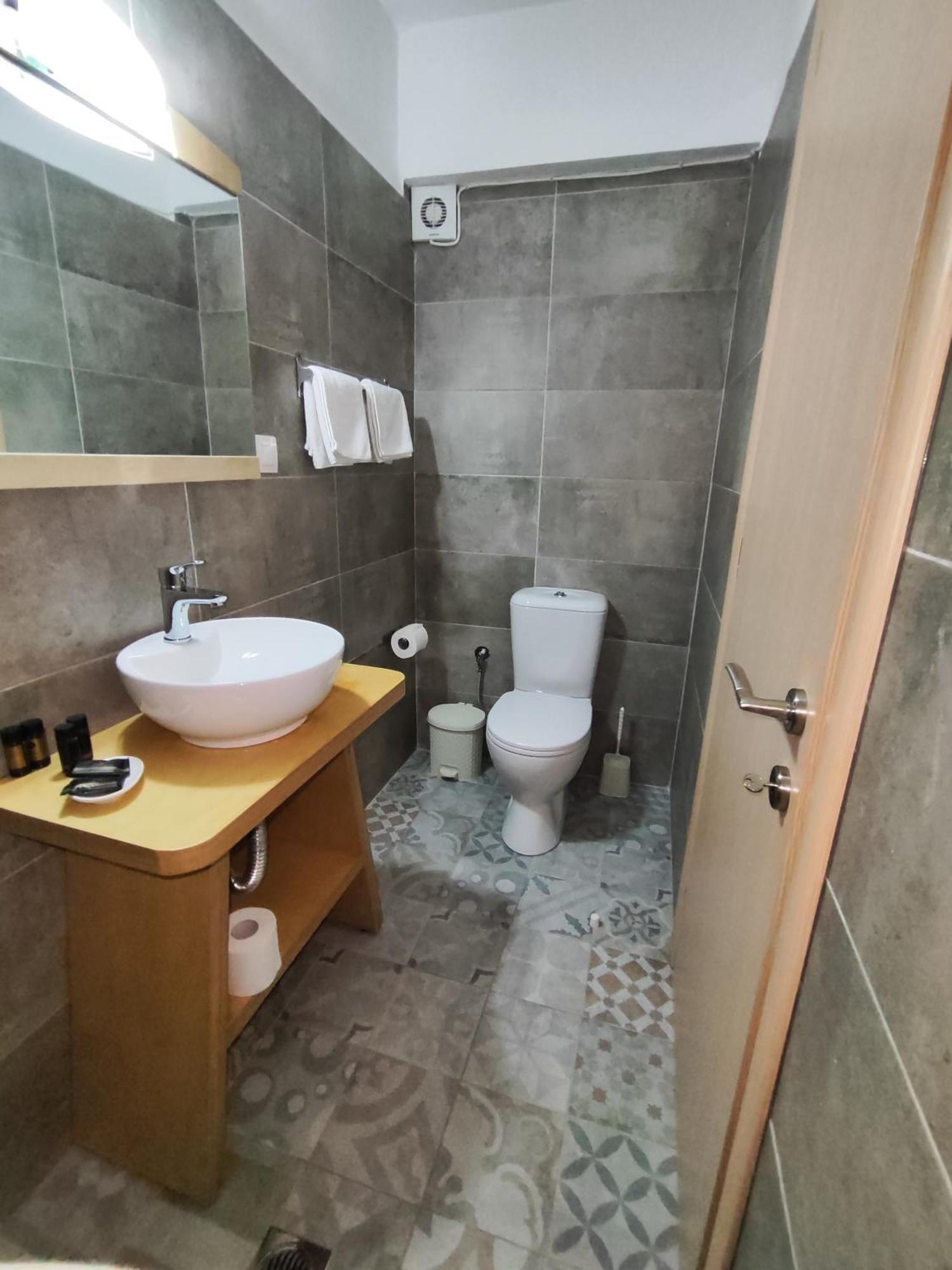 Thea Monastiraki Panzió Kültér fotó